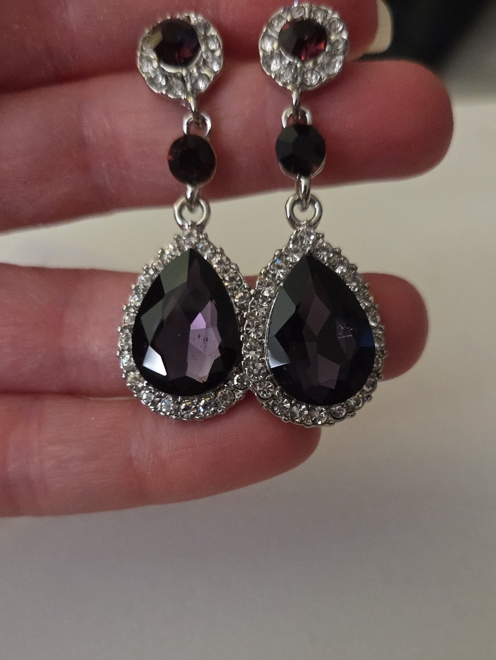 NEW - Earrings - purple